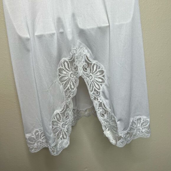 Vintage 60s 70s Shadowline White Lace Full Slip Adjustable Strap Women Size 36 - Picture 8 of 14
